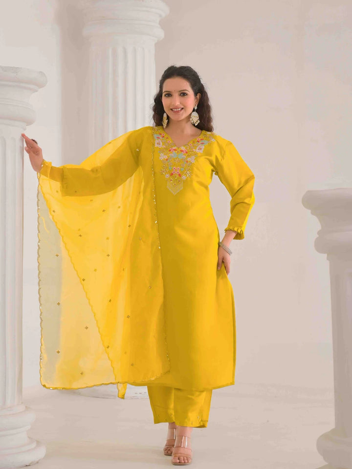 Sophisticated Mustard Viscose Chanderi Suit | Elegant Organza Dupatta Design