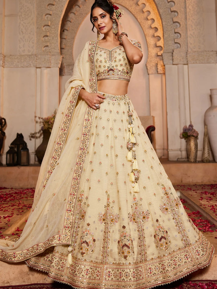 Luxurious Partywear Lehenga | Tissue Fabric & Heavy Work