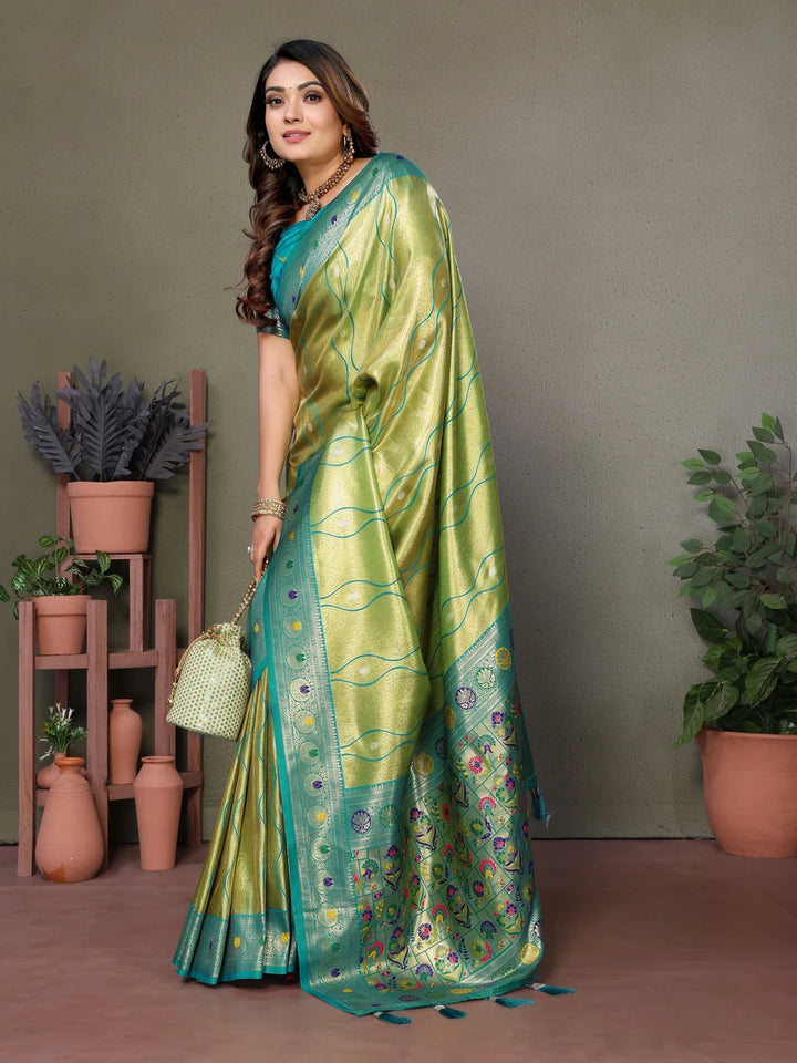 Royal Banarasi Tissue Silk Saree | Heavy Wevon Designer Art