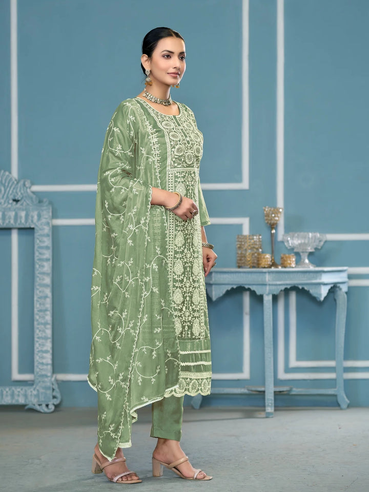 Stylish Santoon Bottom Kameez | Nazmin Dupatta Embroidery