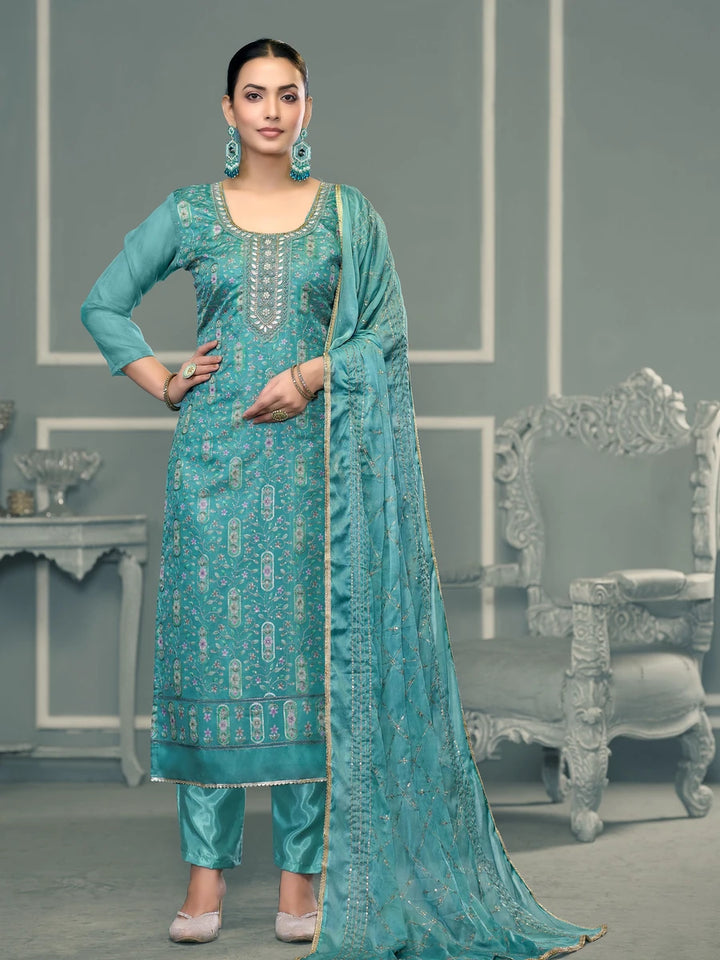 Handcrafted Embroidery Suit | Luxurious Designer Wear