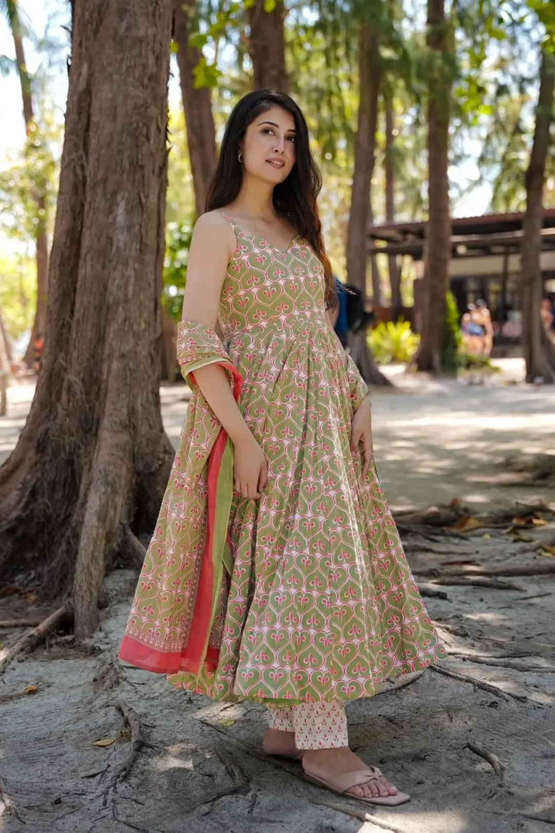 Light Green Muslin Suit Set | Printed Dupatta Ethnic Wear