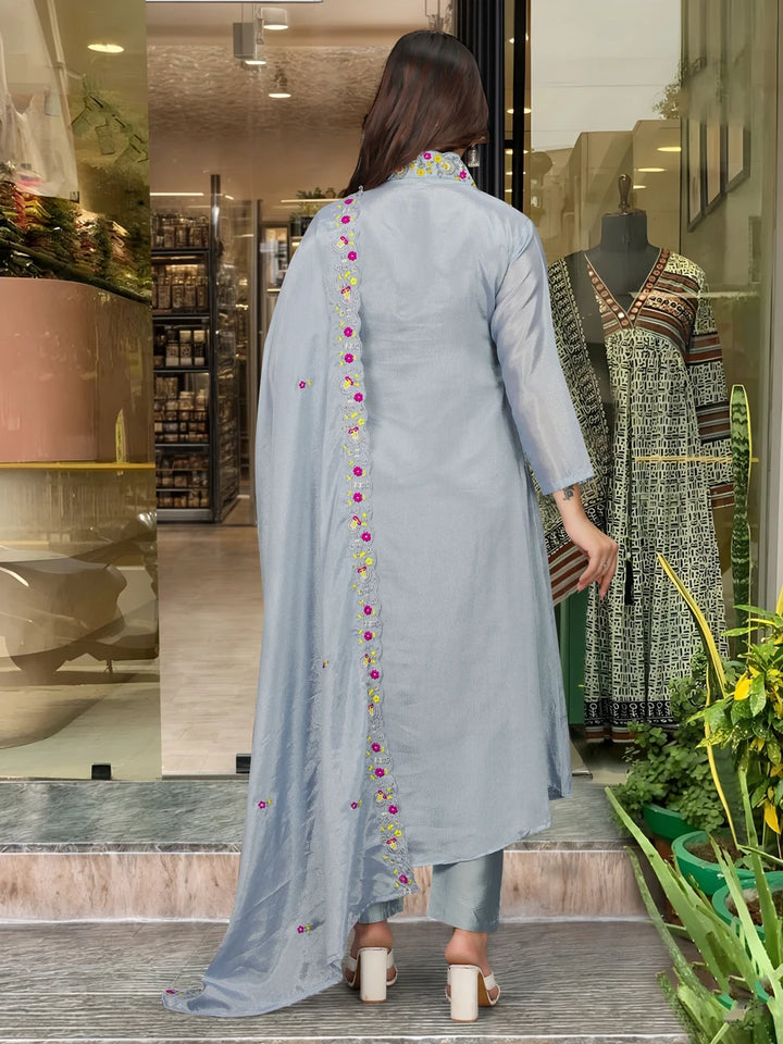 Exquisite Embroidered Viscose Chinon Salwar Suit | Perfect for Occasions