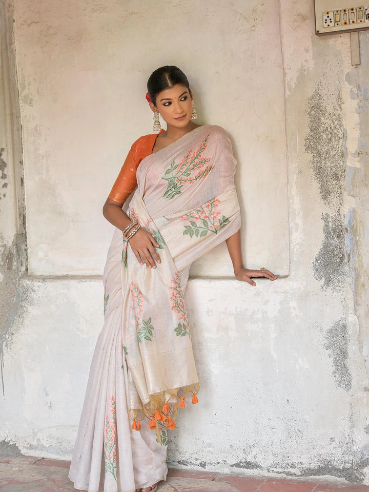 Cotton Floral Weaving Designer Saree with Blouse Fabric