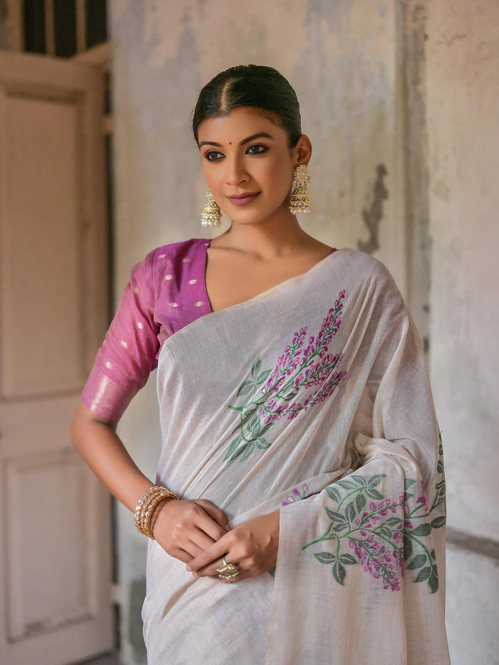 Cotton Floral Weaving Designer Saree with Blouse Fabric