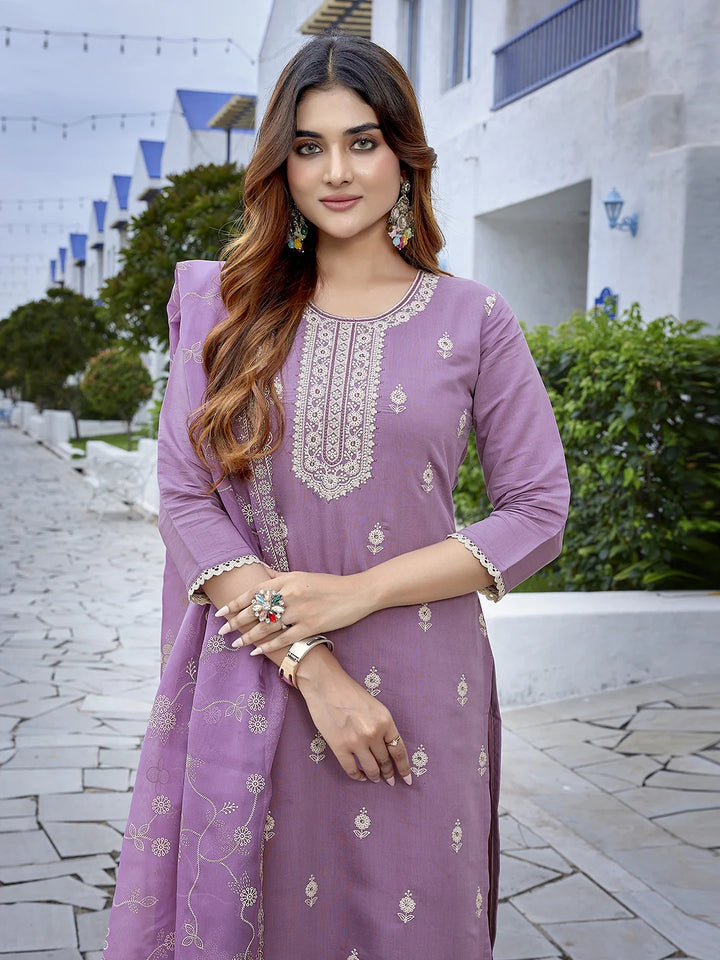 Lavender Readymade Pakistani Salwar Kameez with Pant & Dupatta