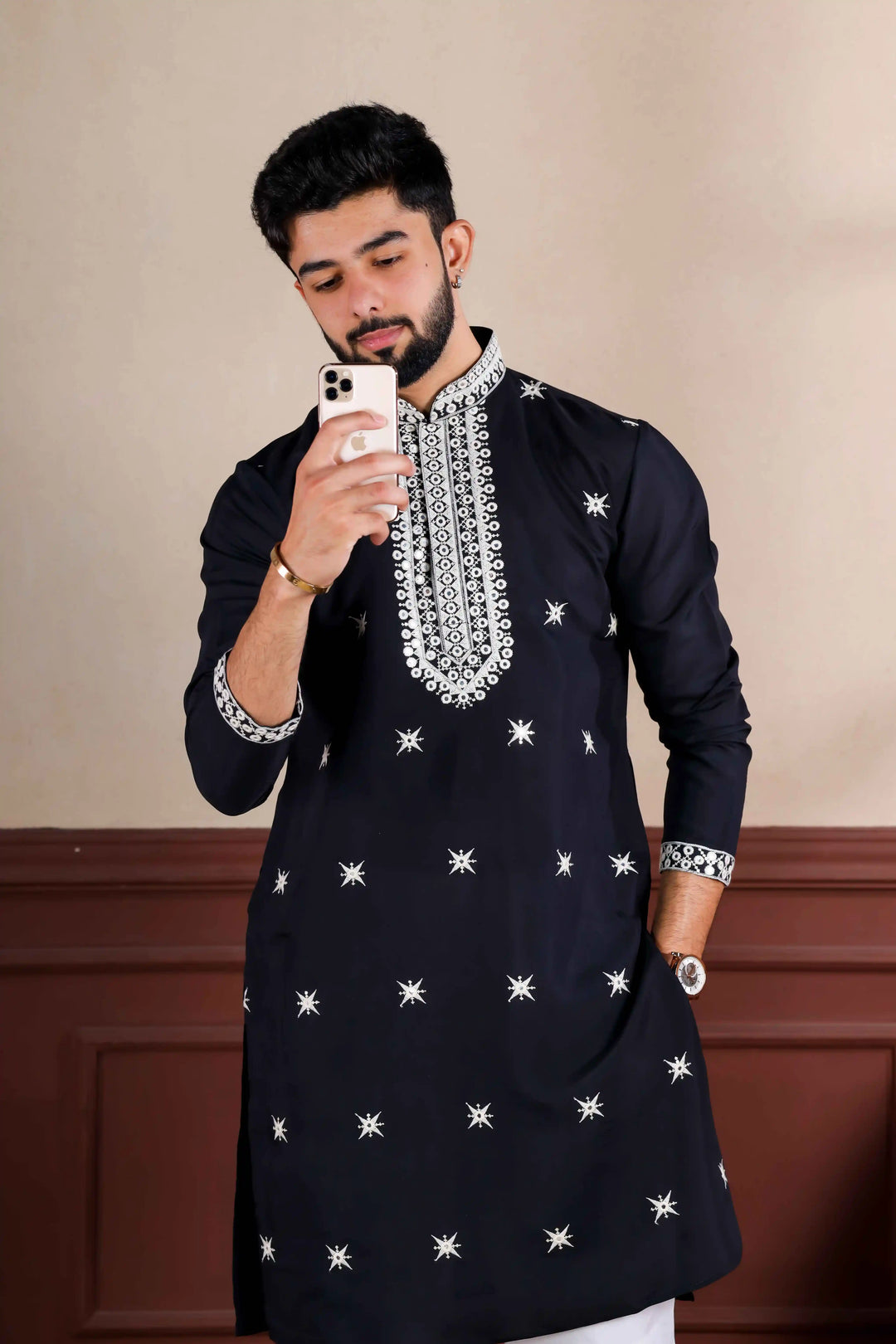 Stunning Traditional Viscose Kurta Set with Elegant Embroidery