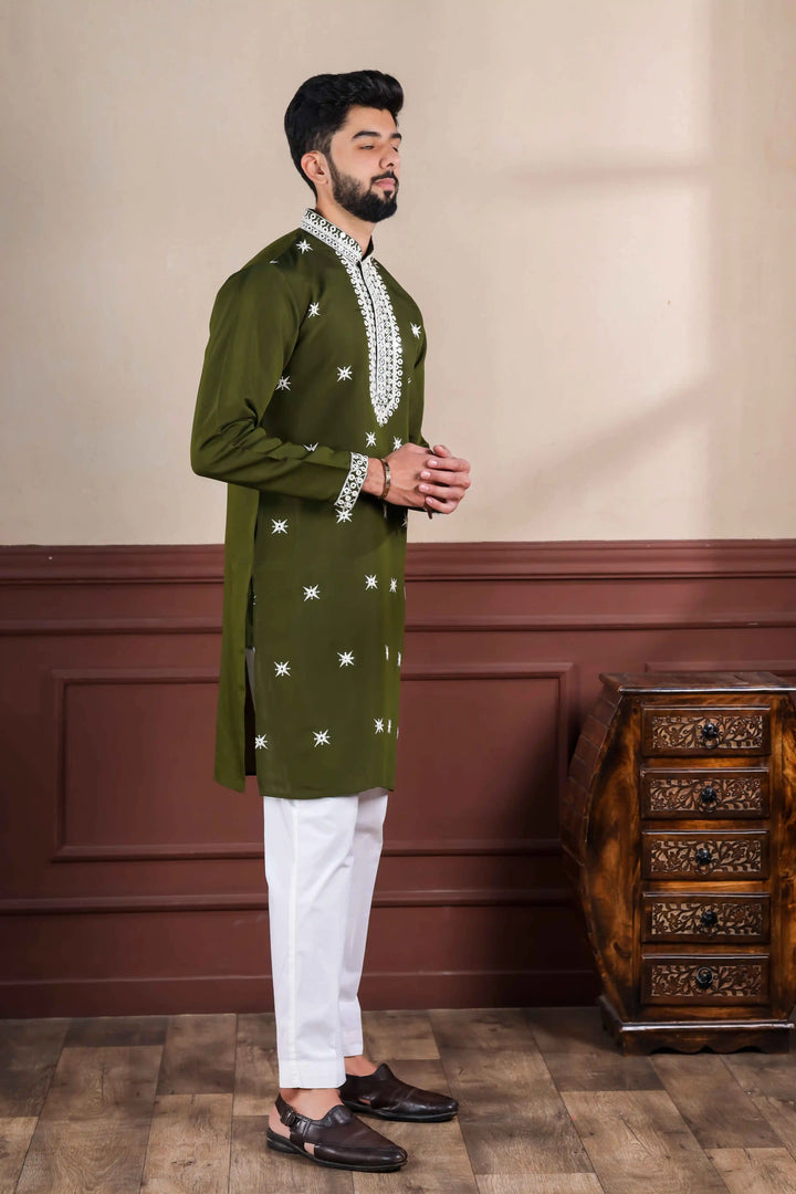 Stunning Traditional Viscose Kurta Set with Elegant Embroidery
