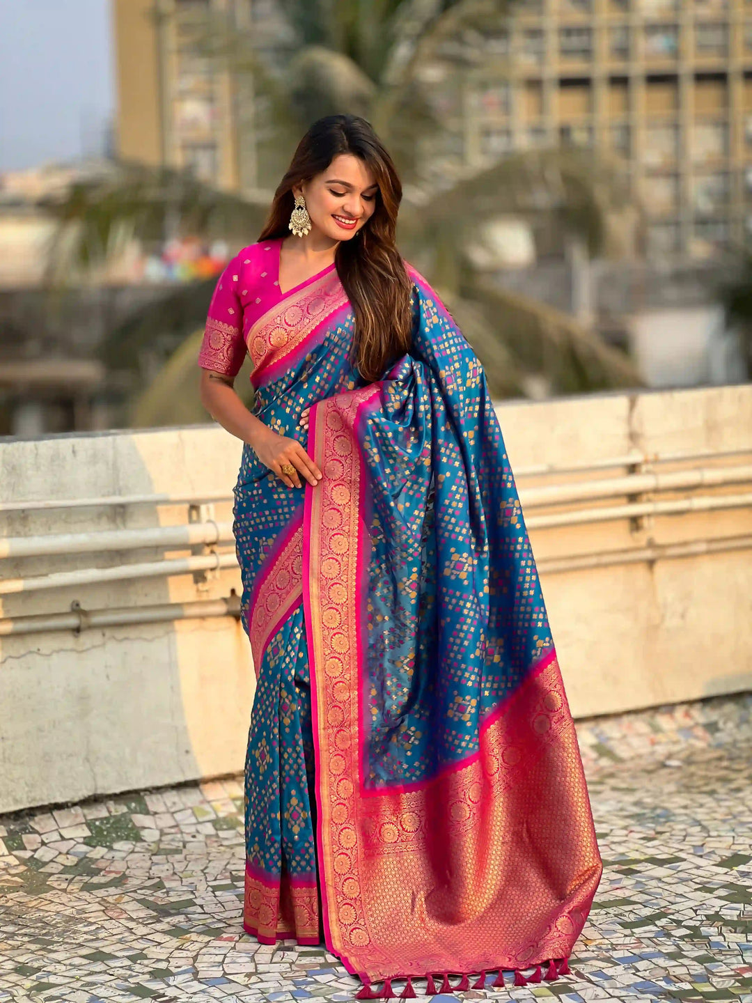 Luxurious Ikkat Weaving Meenakari Saree in Premium Patola Silk