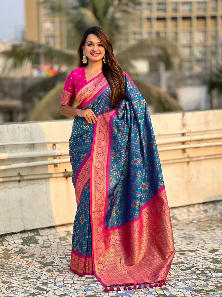Luxurious Ikkat Weaving Meenakari Saree in Premium Patola Silk