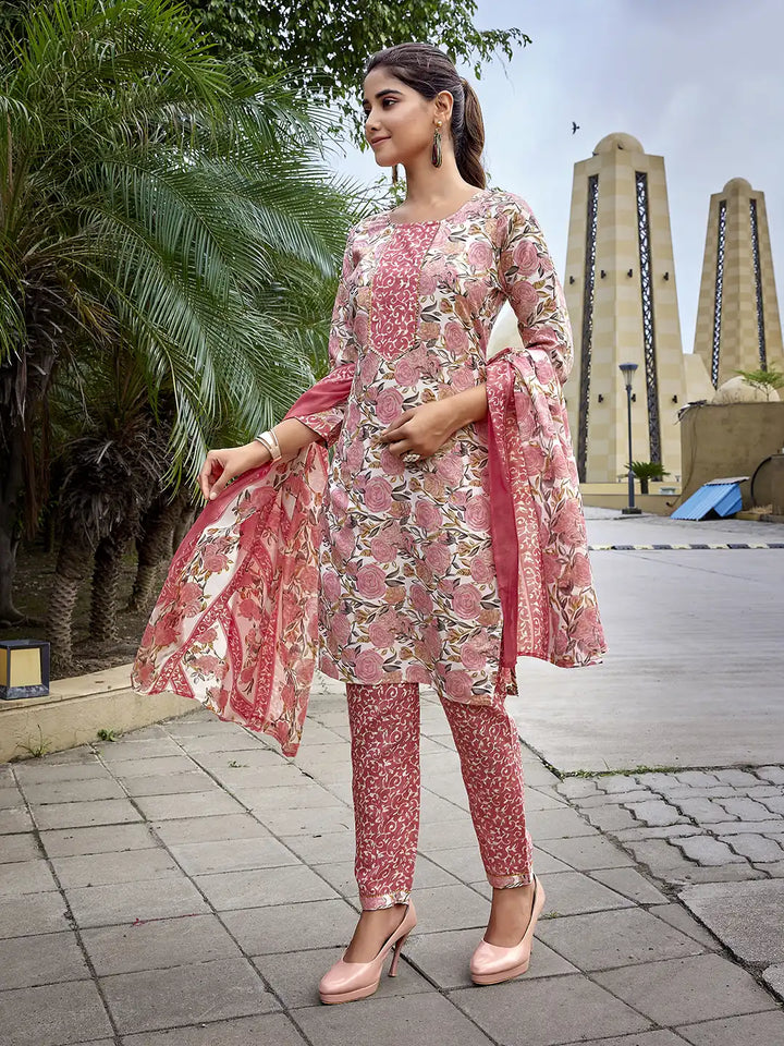 Pink Cotton Blend Printed Salwar Kameez Set with Dupatta for Daily Wear