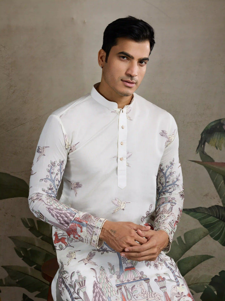 Stylish Party Wear Viscose Silk Kurta for Men with Thread Embroidery