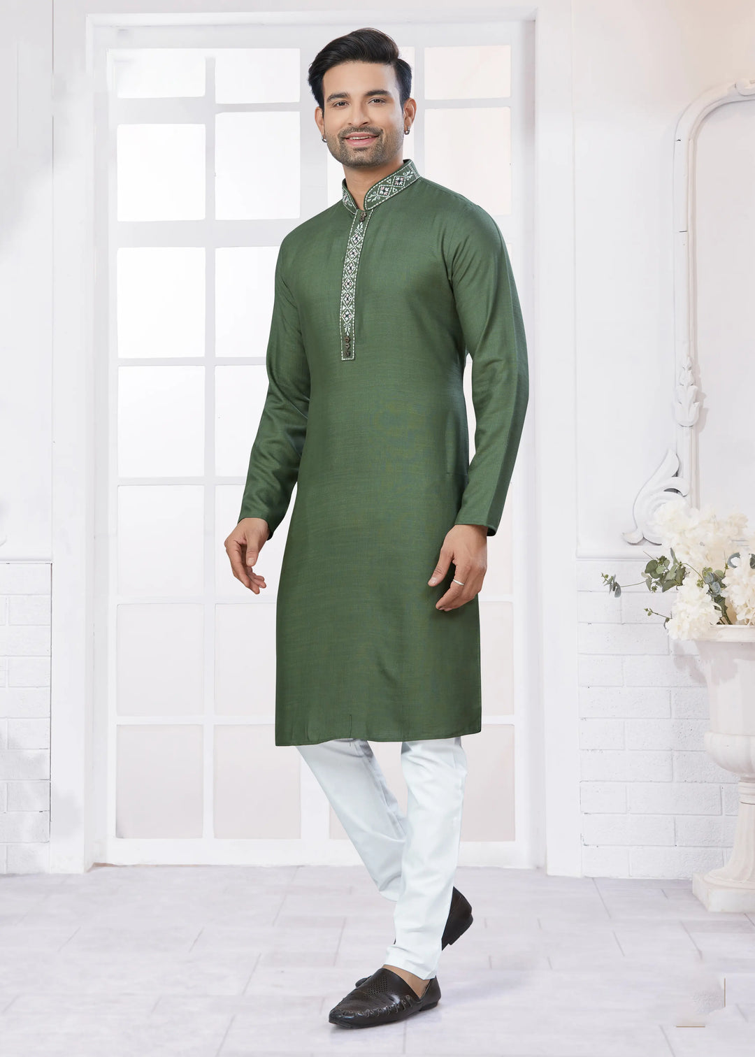 Men's Kurta Pajama in Mehndi Green Embroidery Cotton Set
