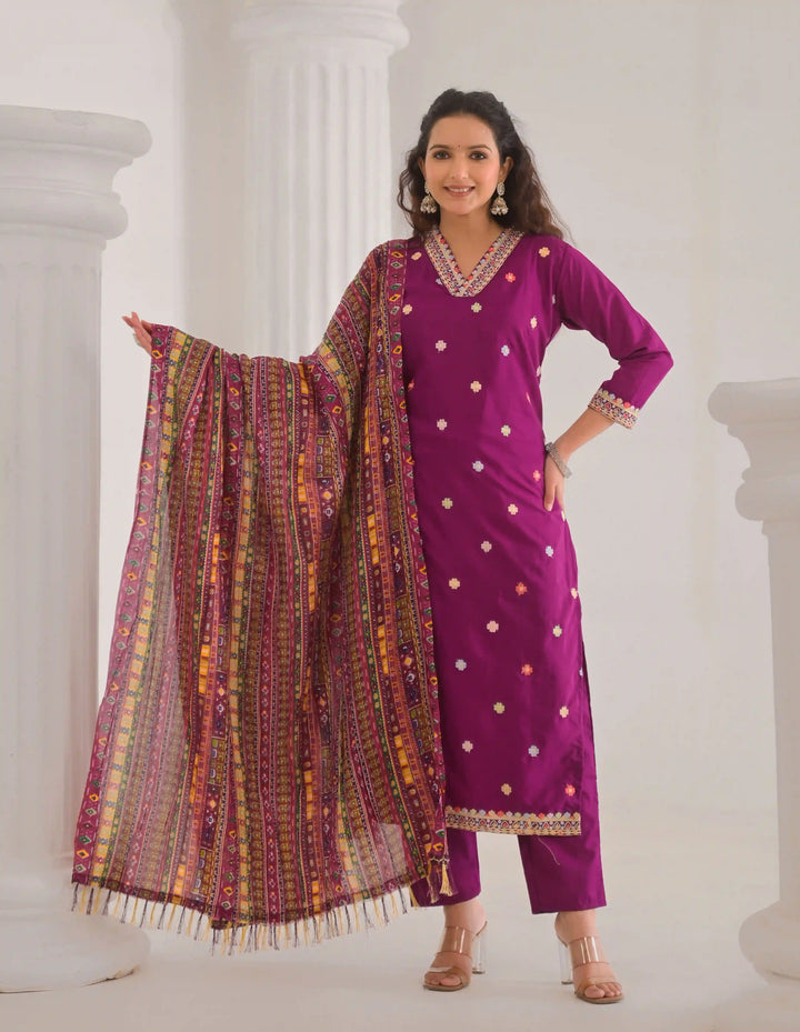 Elegant Purple Chanderi Salwar Kameez for Party & Festive Wear