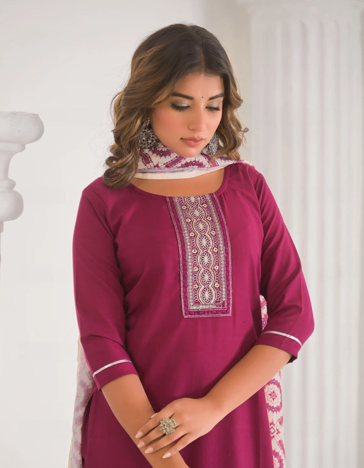 Stylish Readymade Viscose Chanderi Salwar Kameez Set for Women