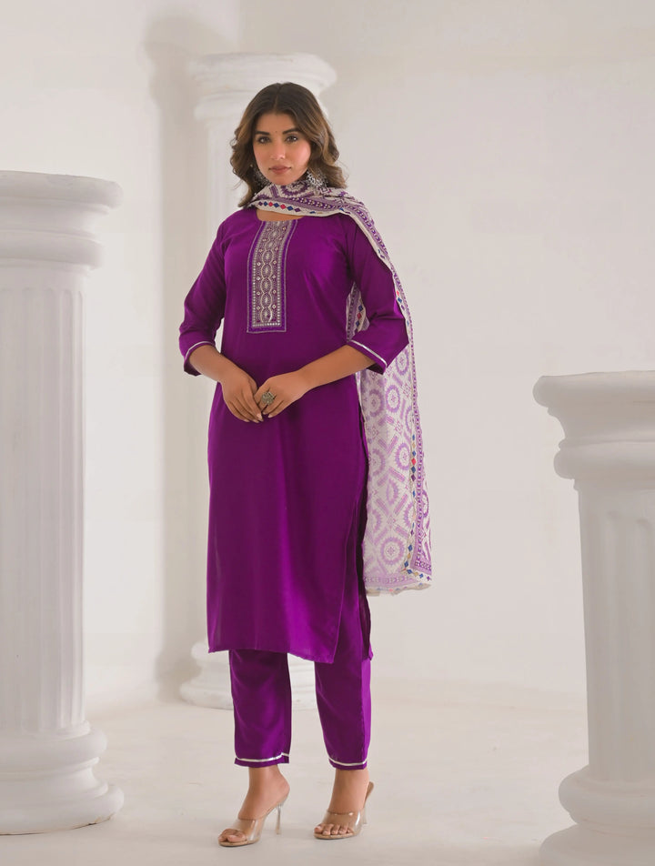 Stylish Readymade Viscose Chanderi Salwar Kameez Set for Women