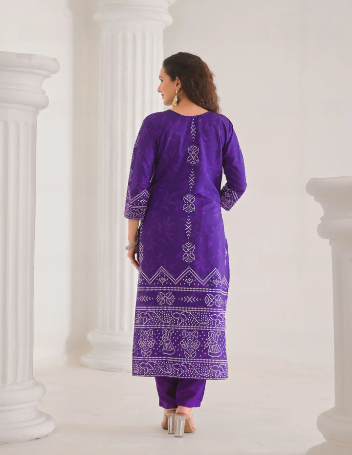 Stylish Viscose Chanderi Salwar Kameez with Muslin Dupatta for Festive Wear