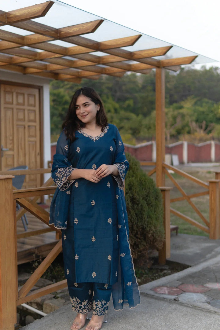 Designer Embroidered Readymade Salwar Kameez Set