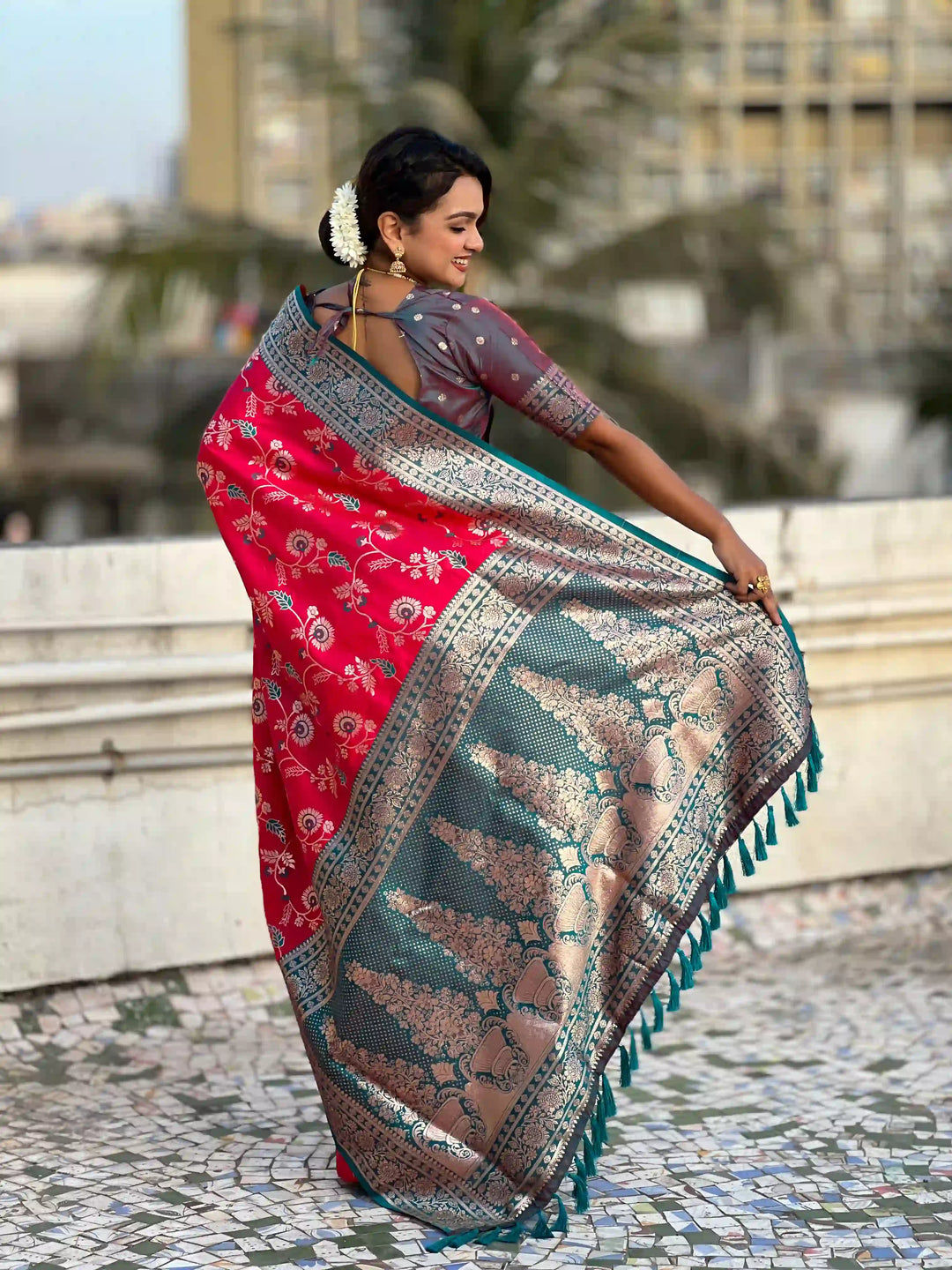 Royal Banarasi Silk Saree with Meenakari Weaving Design