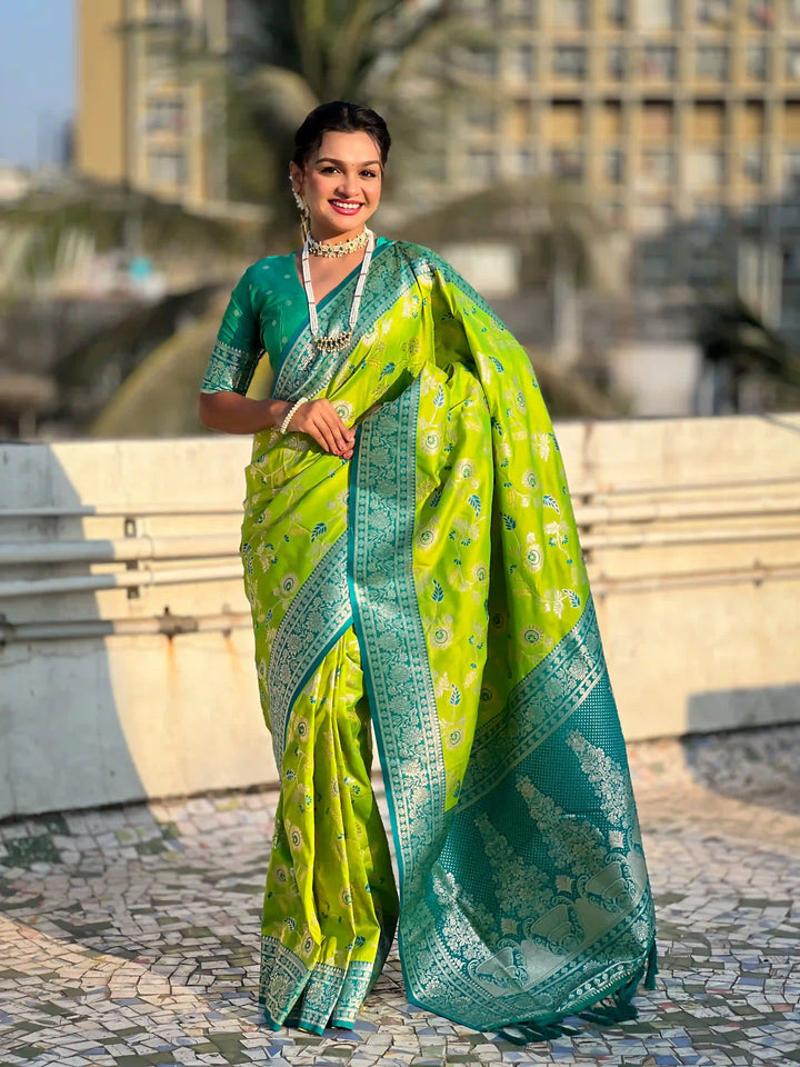 Royal Banarasi Silk Saree with Meenakari Weaving Design