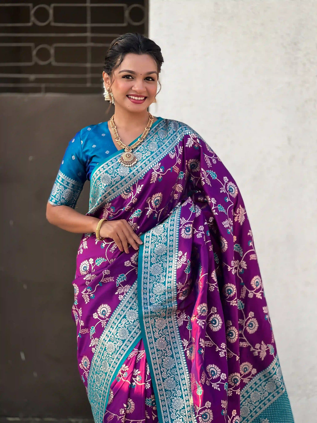 Royal Banarasi Silk Saree with Meenakari Weaving Design