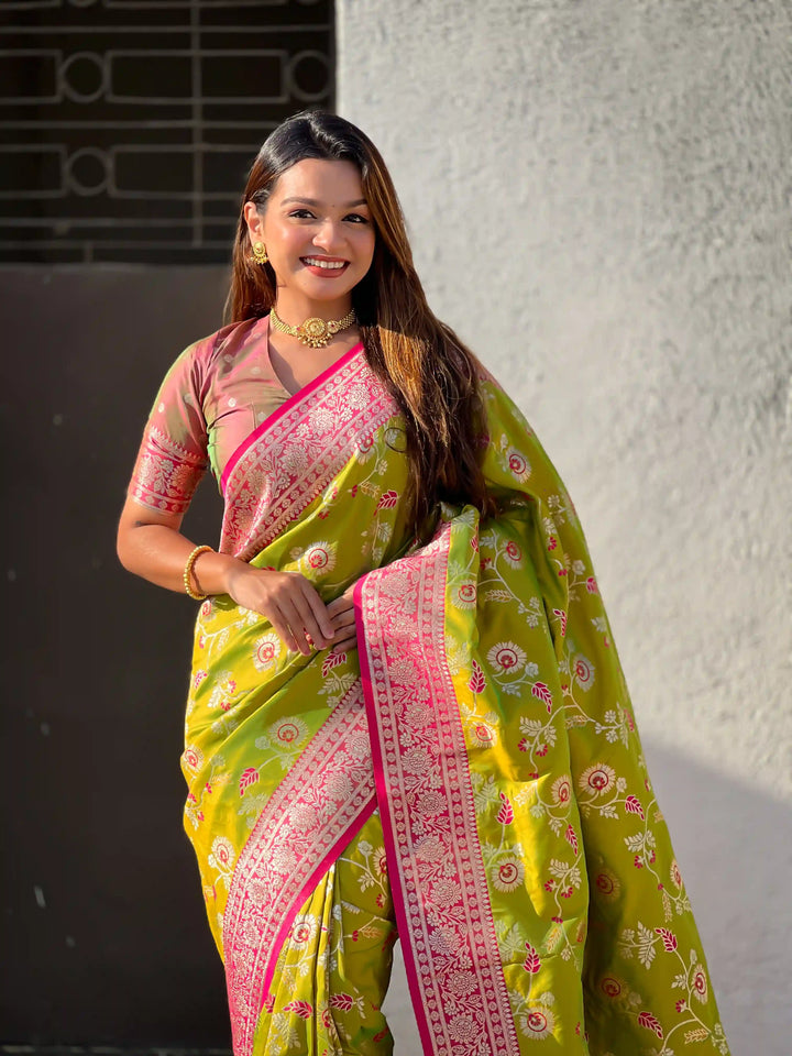 Royal Banarasi Silk Saree with Meenakari Weaving Design