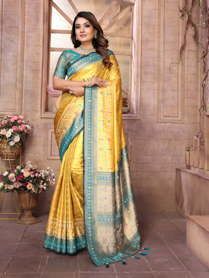 Graceful Patola Wevon Saree in Banarasi Tissue Silk