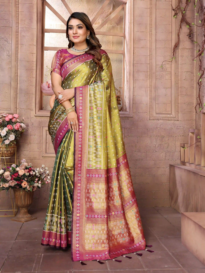 Graceful Patola Wevon Saree in Banarasi Tissue Silk