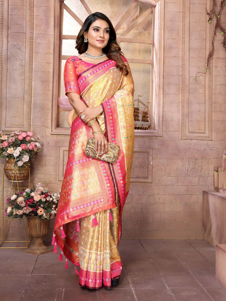 Graceful Patola Wevon Saree in Banarasi Tissue Silk