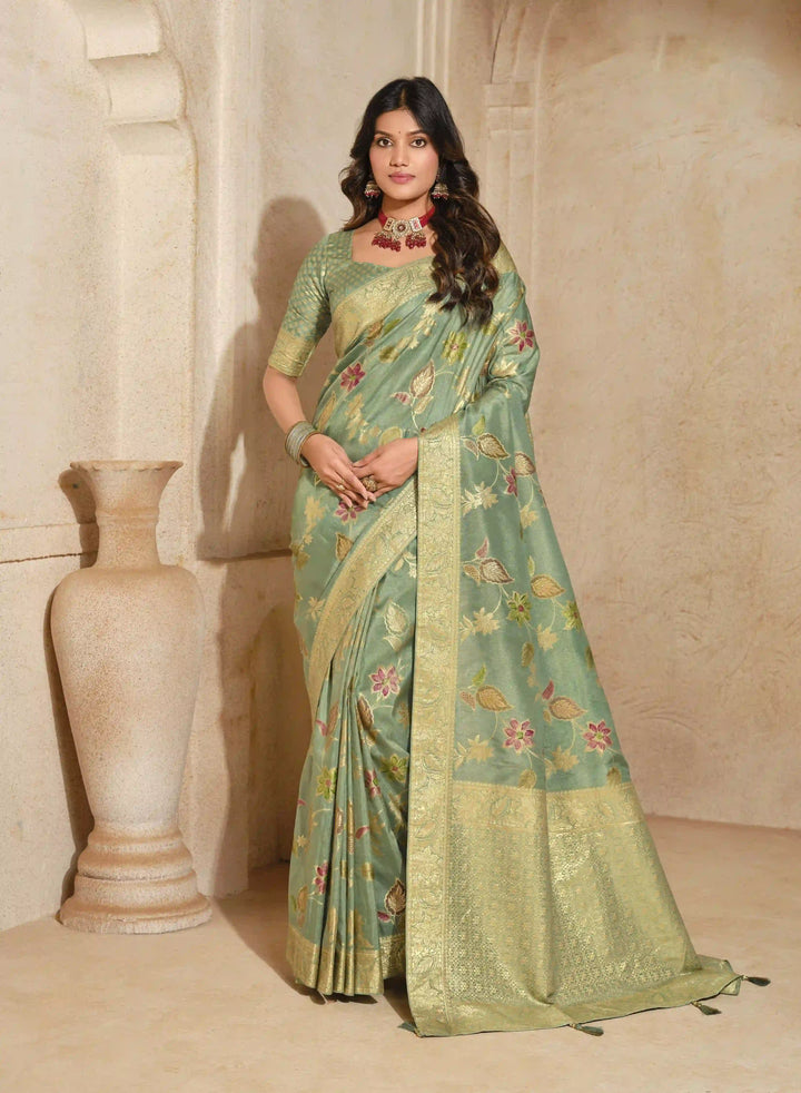 Traditional Silk Saree with Wevon Jari Work – Luxury Collection