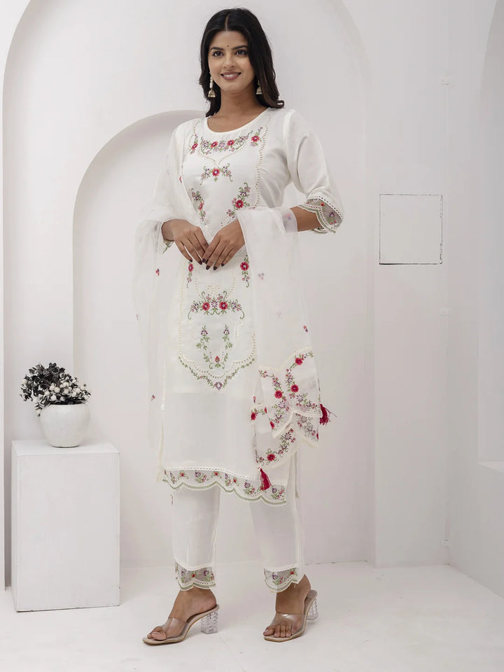 Timeless White Silk Salwar Kameez for Special Occasions