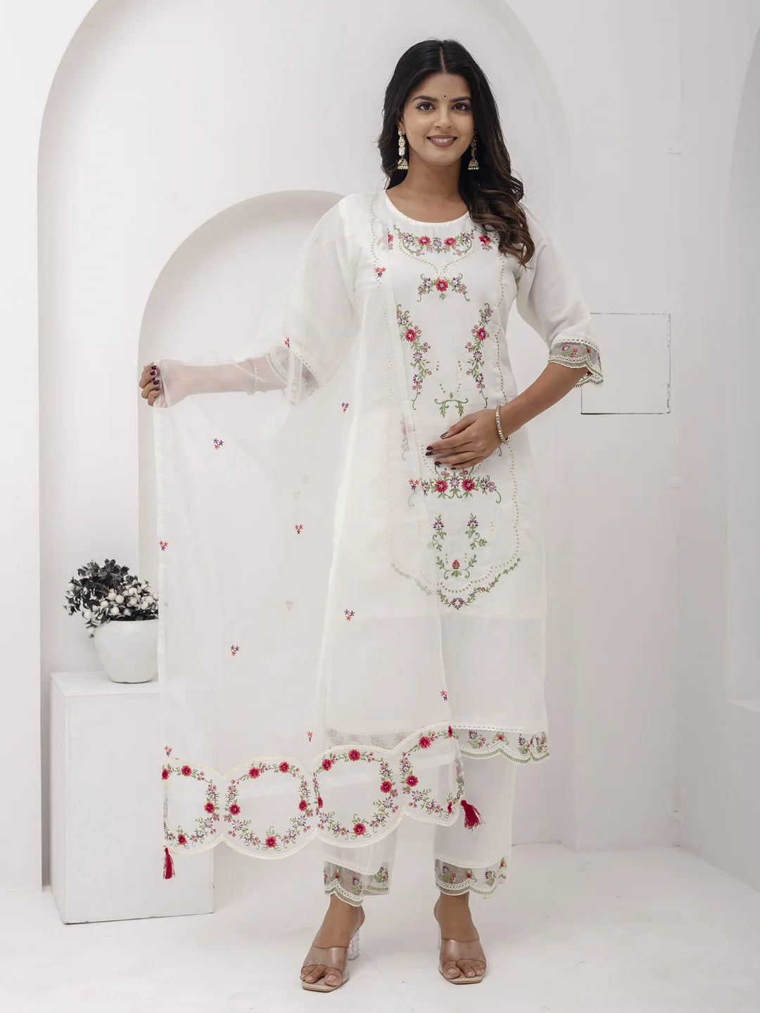 Timeless White Silk Salwar Kameez for Special Occasions