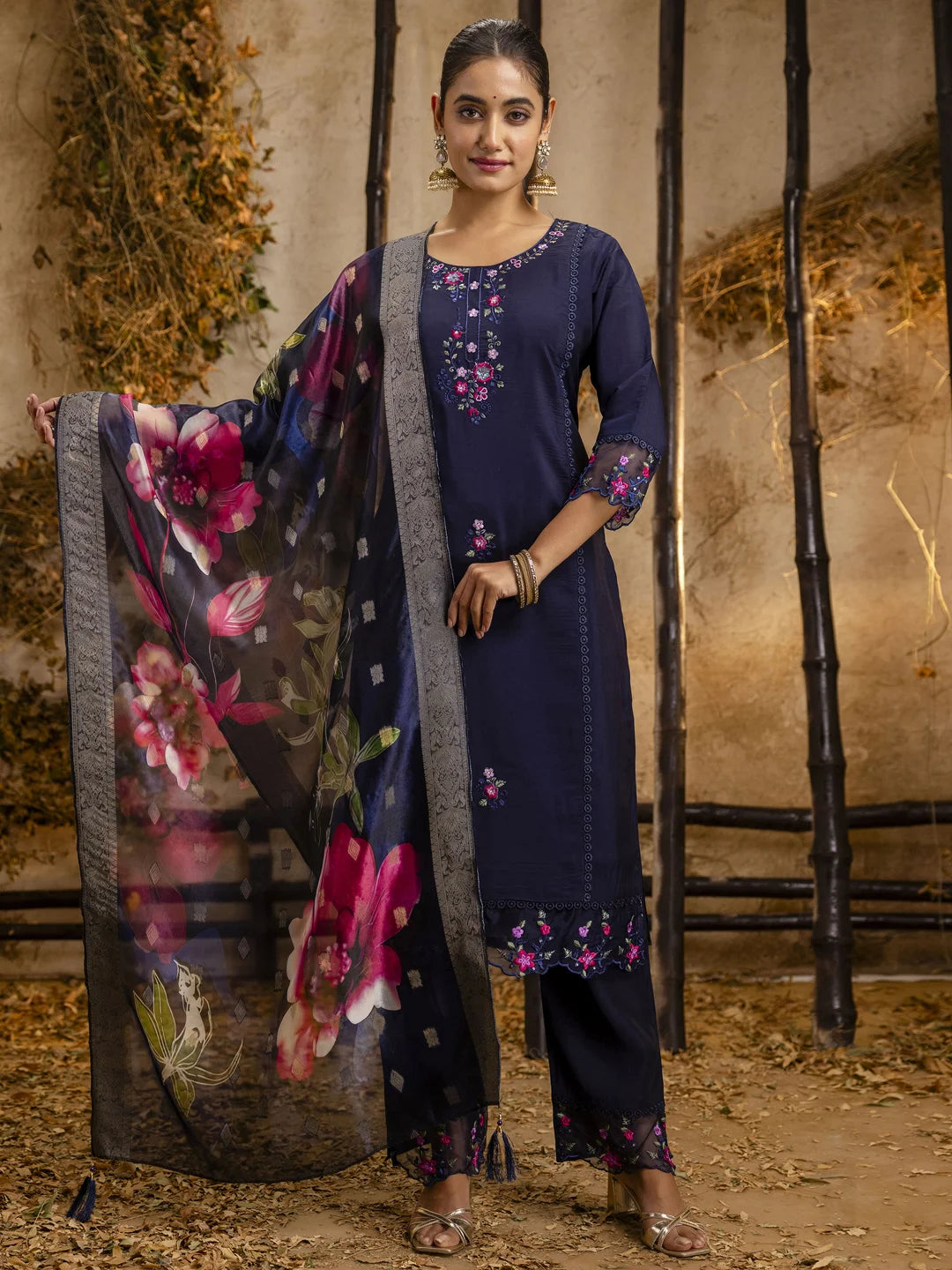 Graceful Partywear Salwar Kameez with Intricate Embroidery
