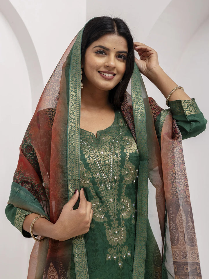 Graceful Green Viscose Silk Salwar Kameez with Designer Work
