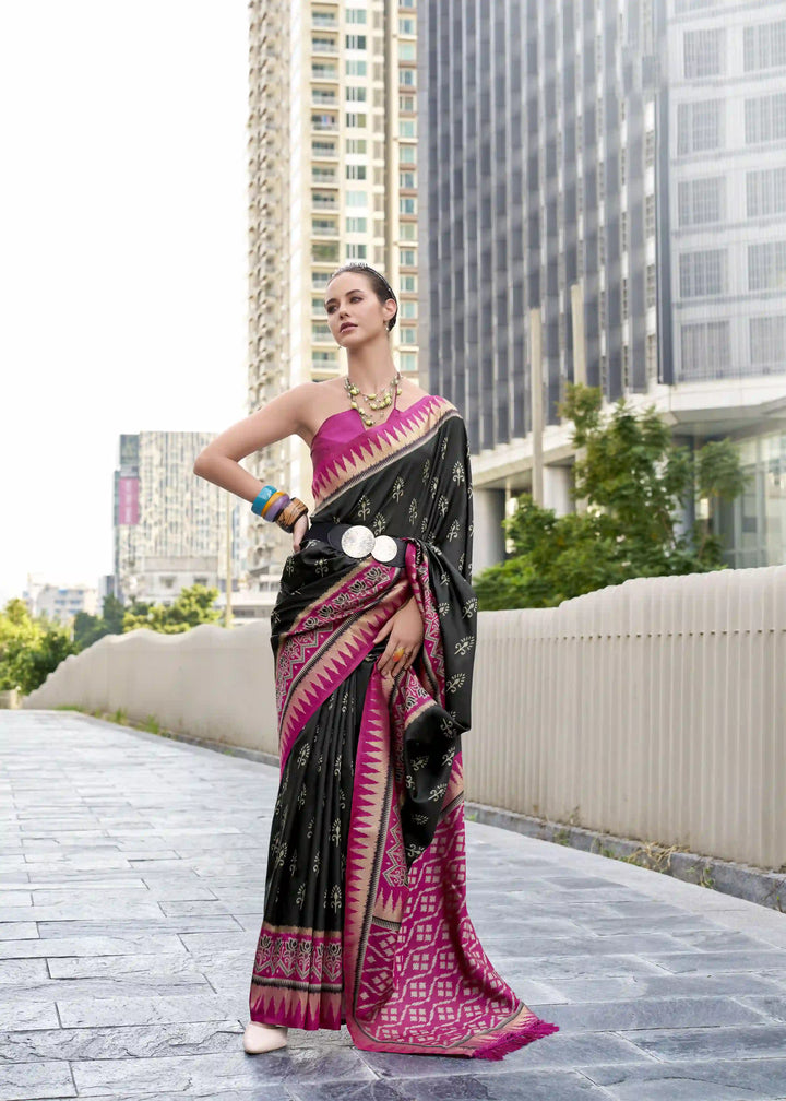 Classic Soft Silk Saree with Ethnic Printed & Jari Detailing