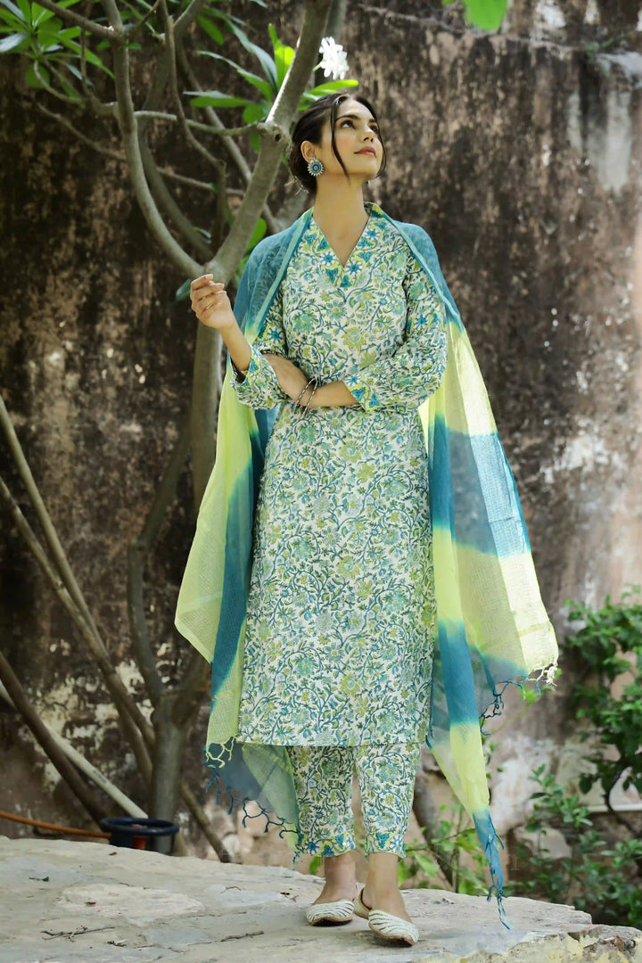 Stylish Sea Green Ethnic Set in Roman Slub with Designer Print