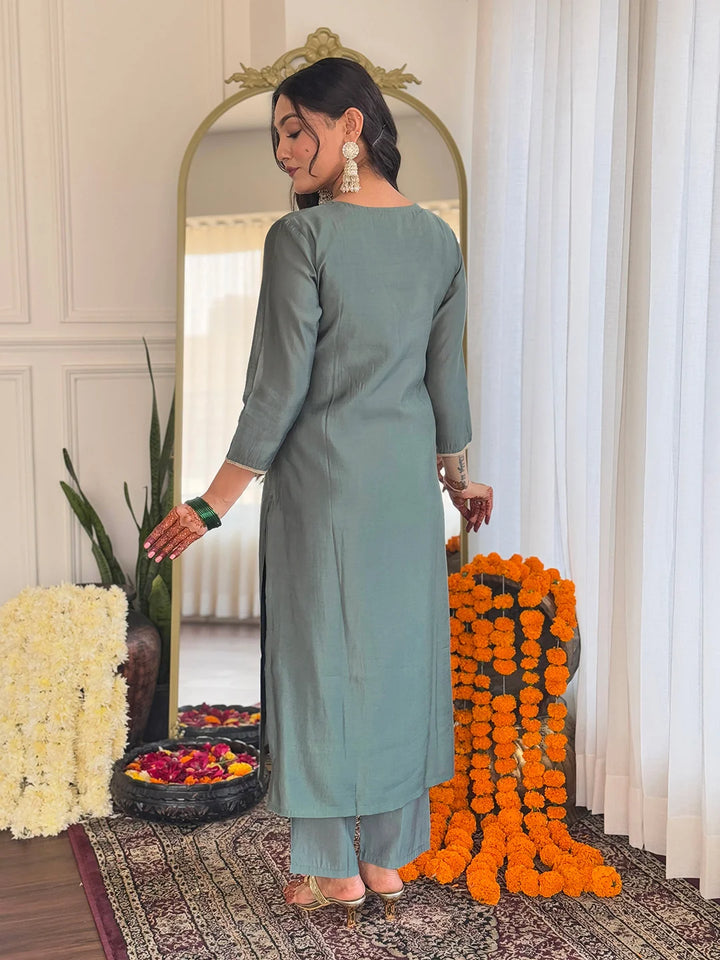 Stylish Light Green BSY Viscose Set with Embroidered Organza Dupatta