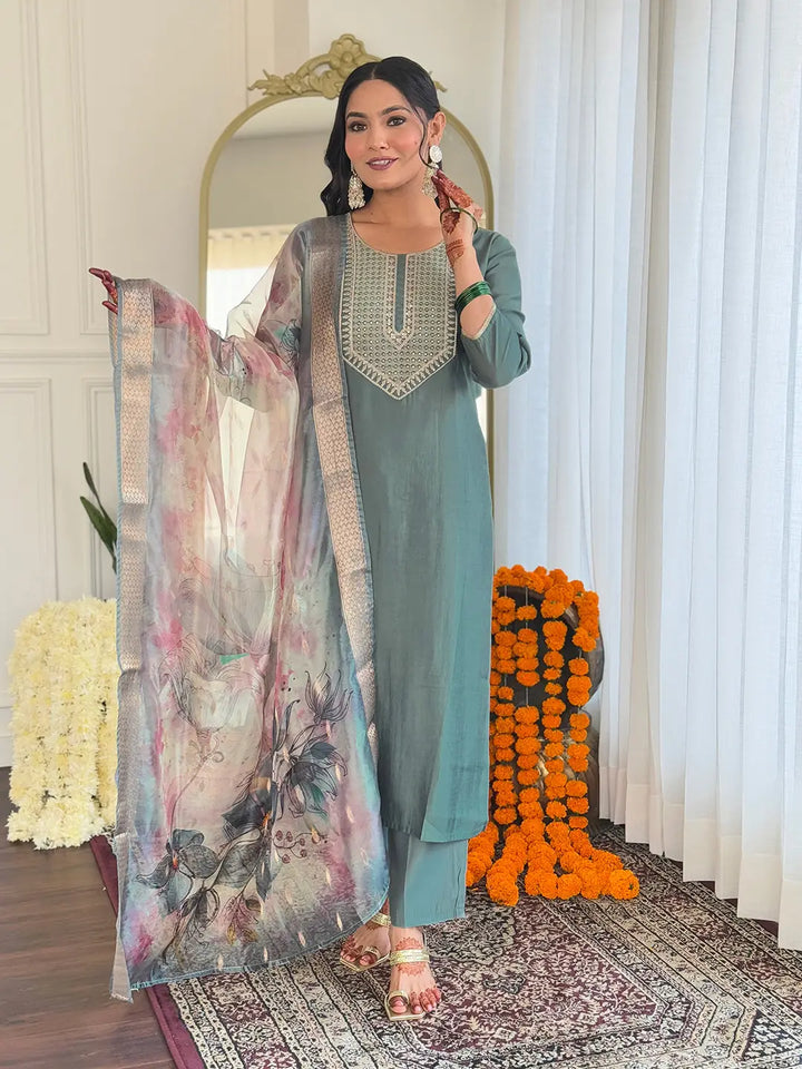 Stylish Light Green BSY Viscose Set with Embroidered Organza Dupatta