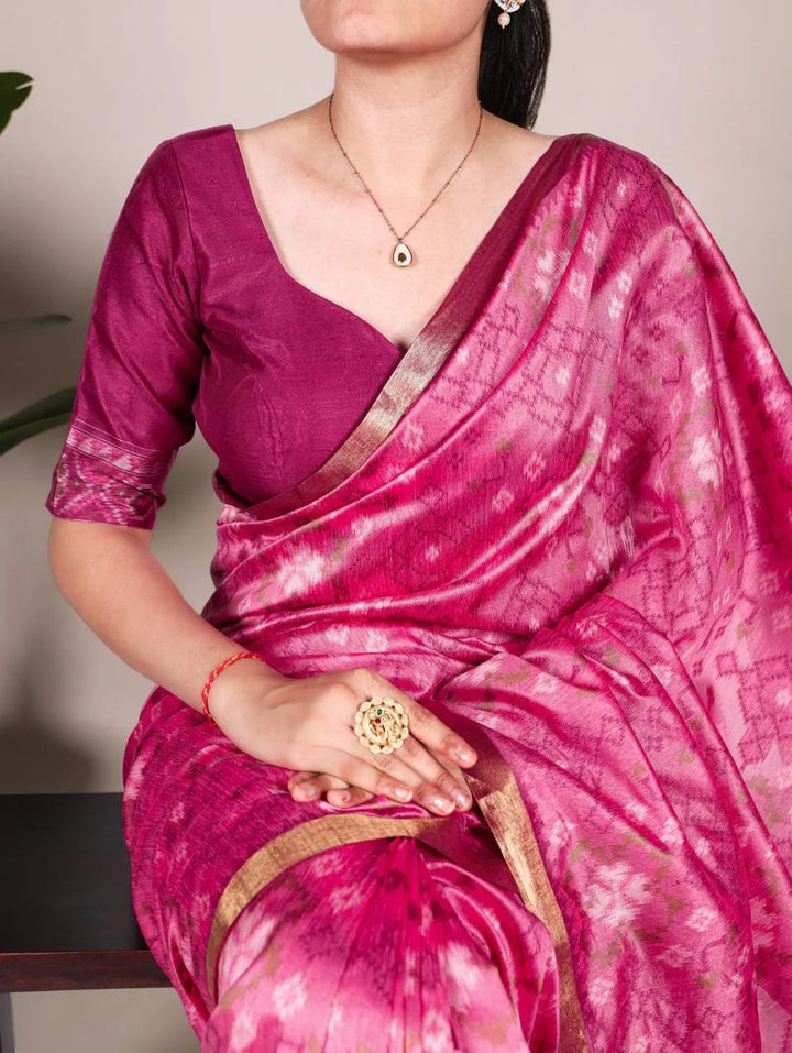 Elegant Raw Silk Saree with Zari Border & Tassels for Festive Wear