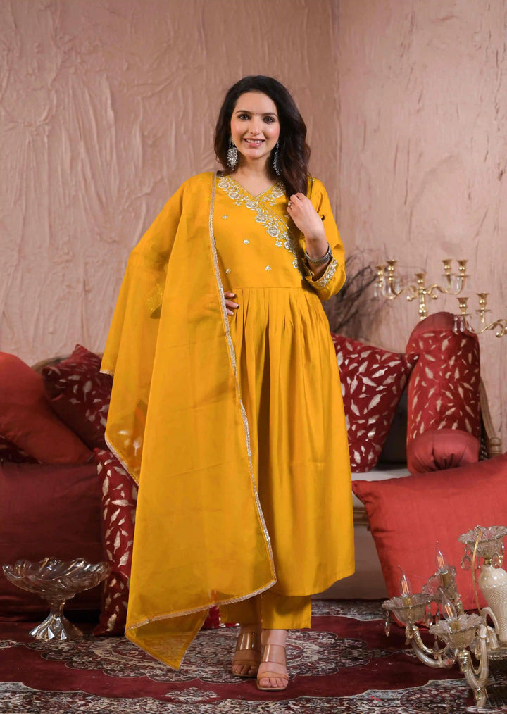 Elegant Yellow Viscose Chanderi Salwar Kameez Set with Dupatta