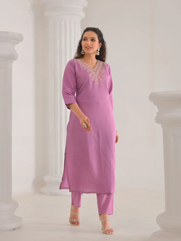 Stylish Pink Embroidered Salwar Kameez Set for Festive Wear