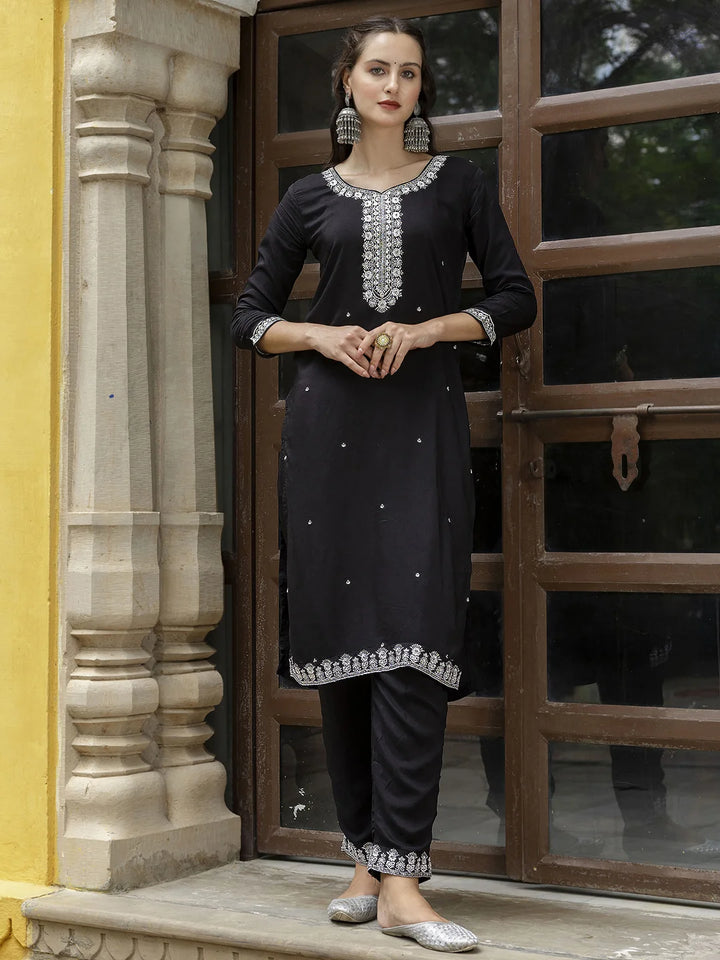Stylish Viscose Roman Silk Salwar Kameez with Embroidered Work