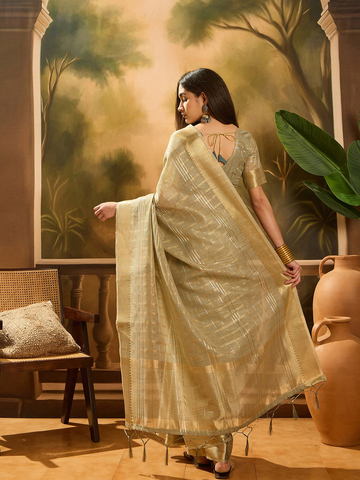 Elegant Khadi Organza Saree with Jacquard Design Festive Wear Look