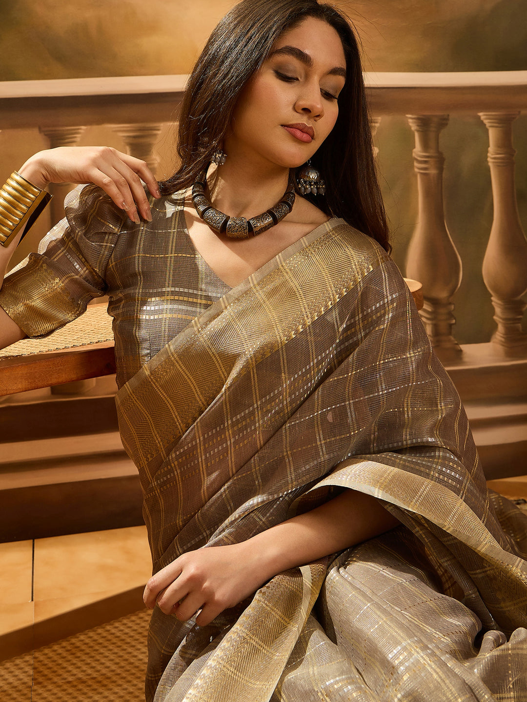 Elegant Khadi Organza Saree with Jacquard Design Festive Wear Look