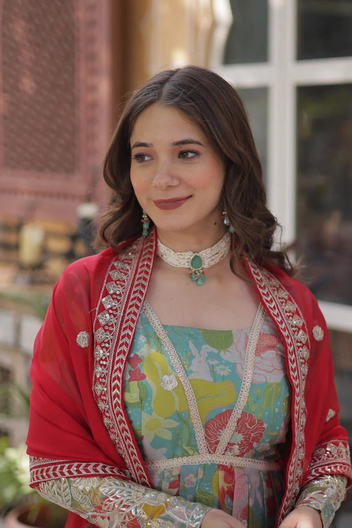 Chic Long Kurti with Embroidered Work & Foil Detailing
