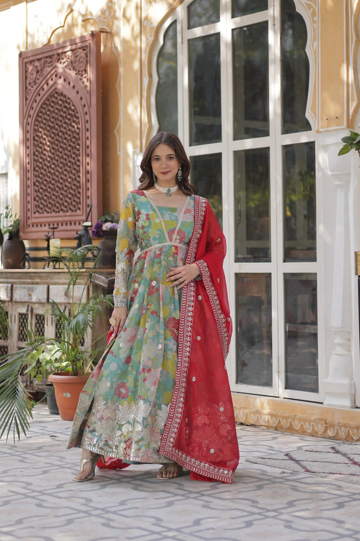Chic Long Kurti with Embroidered Work & Foil Detailing