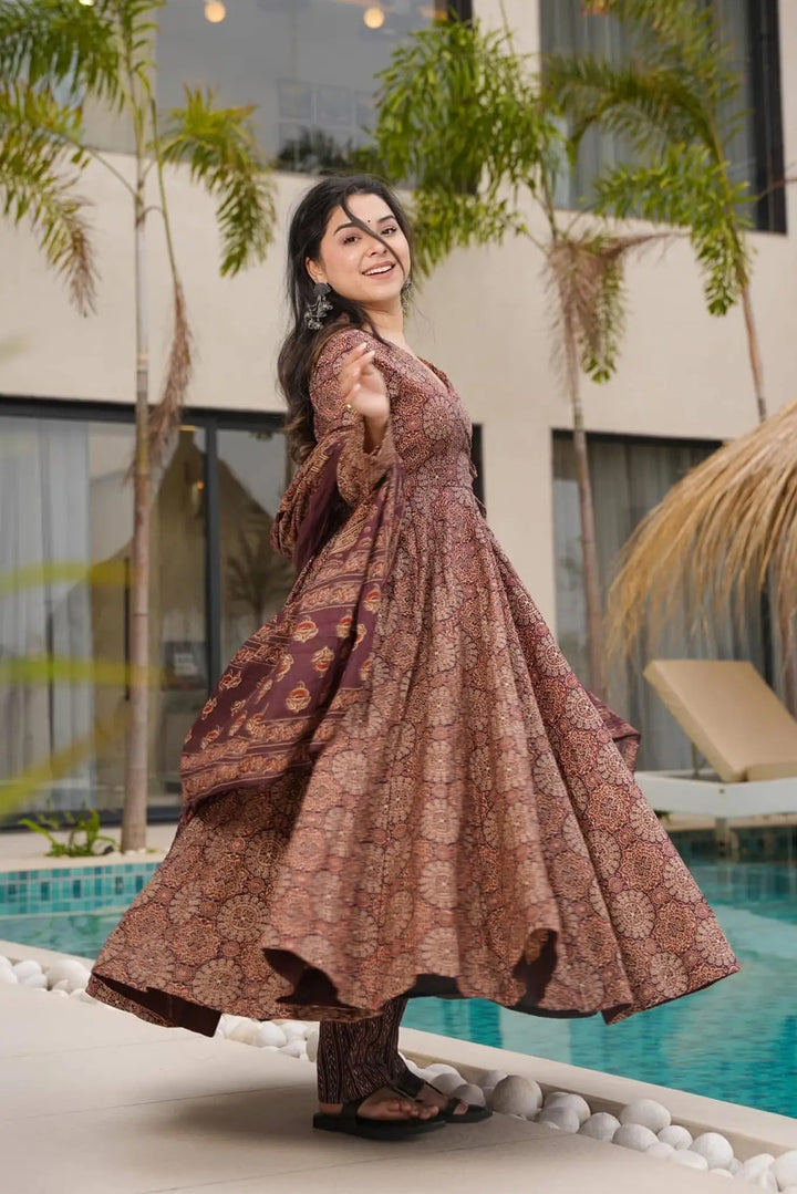 Stylish Cotton Printed Anarkali for Curvy Beauties