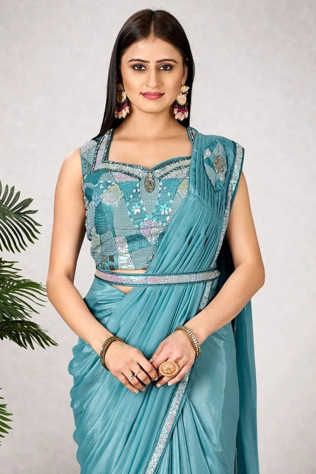 Shine Bright in this Designer Shimmer Georgette Saree