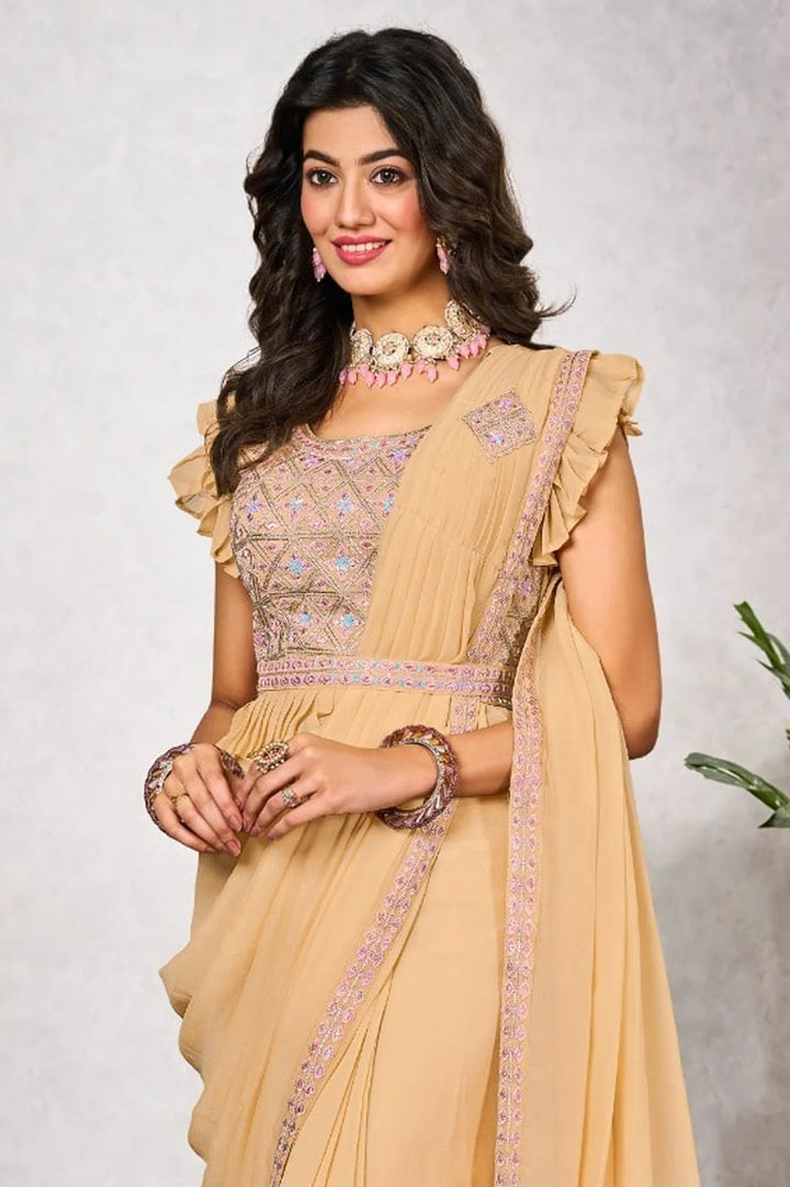 Deep Yellow Saree: A Perfect Blend of Style & Traditio