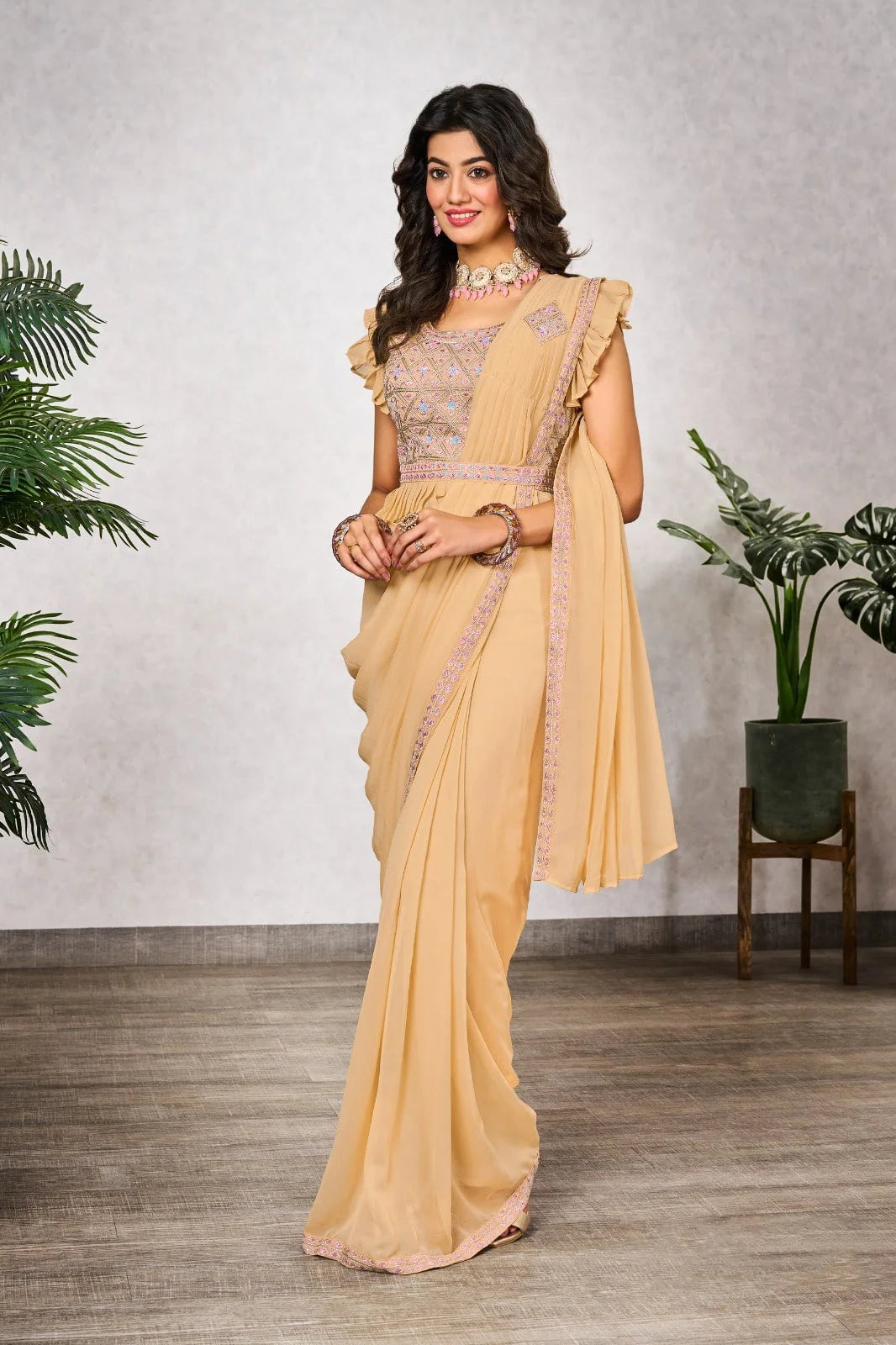 Deep Yellow Saree: A Perfect Blend of Style & Traditio